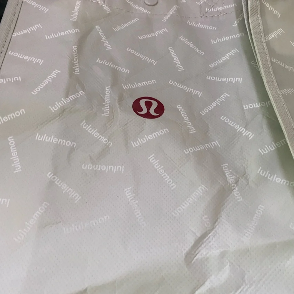 Lululemon reusable shopping bag ( new)